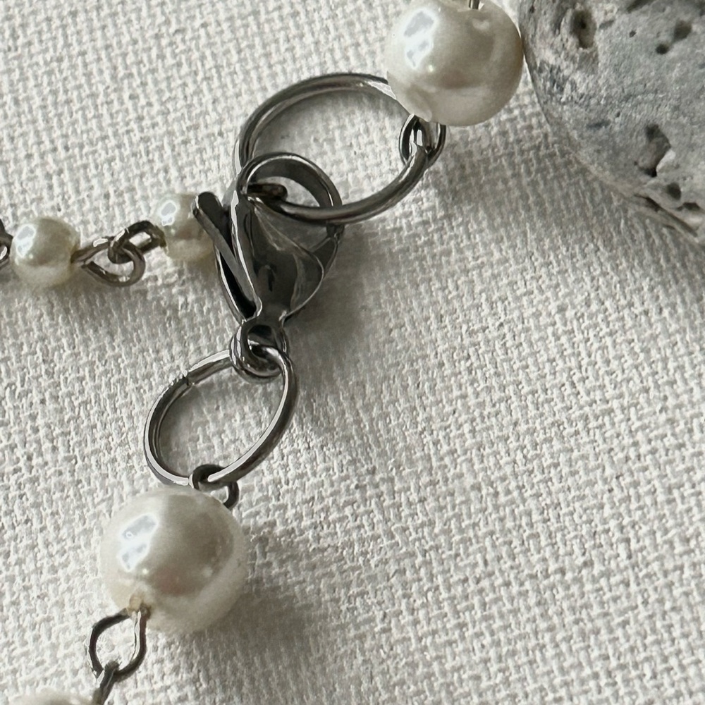 Glass pearls Elegant Silver Heart Pendant Necklace - Picture 8 of 8